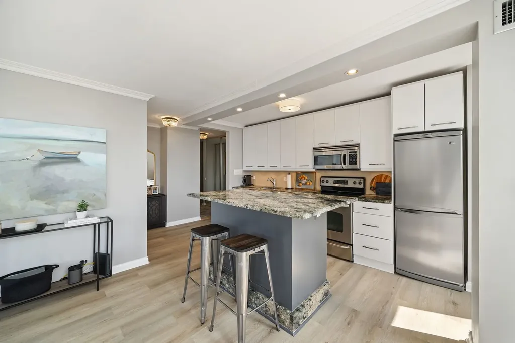 100 East Walton Street Chicago IL 60611