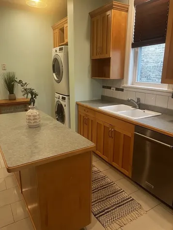 3423 West Schubert Avenue Chicago IL 60647