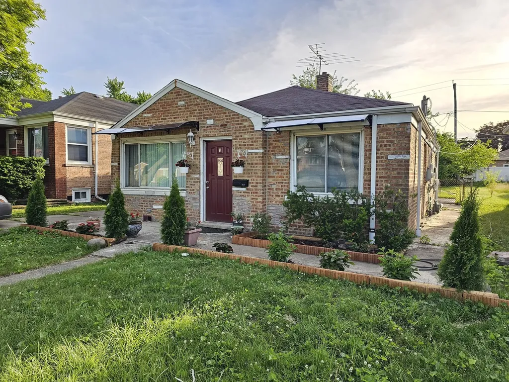 1430 North Rohde Avenue Berkeley IL 60163