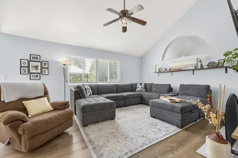 271 Northwind Drive Lake Villa IL 60046