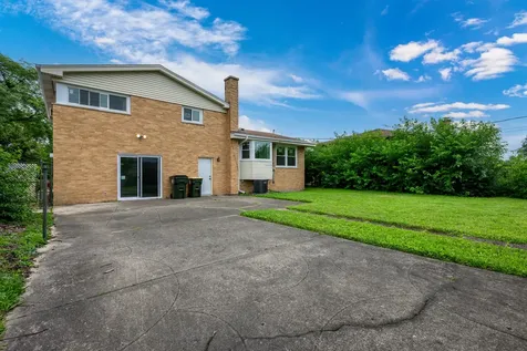 7745 Beckwith Road Morton Grove IL 60053