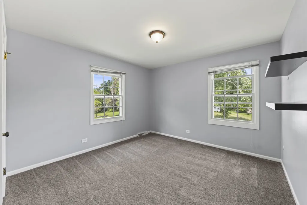 223 Winslow Court Naperville IL 60565