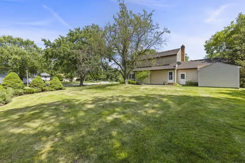 223 Winslow Court Naperville IL 60565