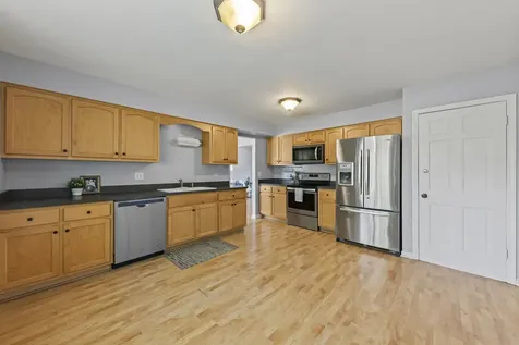 223 Winslow Court Naperville IL 60565