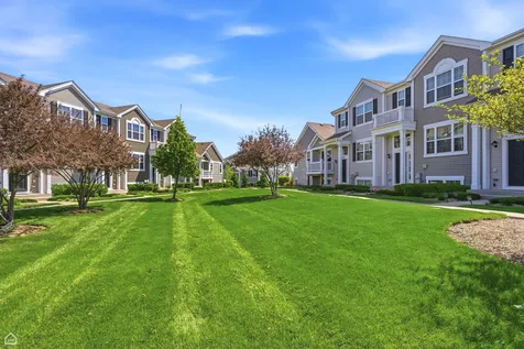 1808 Ruby Drive Pingree Grove IL 60140