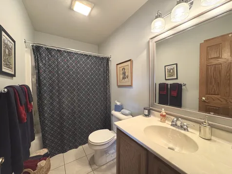 250 Highpoint Circle S Bourbonnais IL 60914