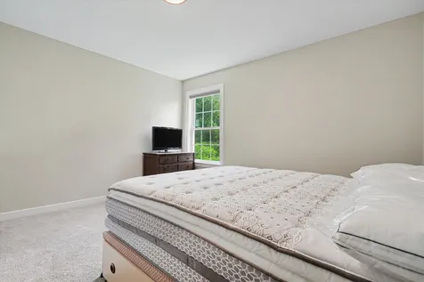 311 East Meuser Drive Paxton IL 60957