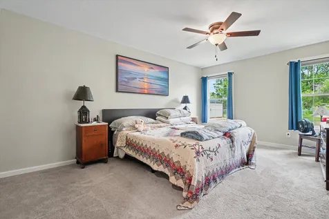 311 East Meuser Drive Paxton IL 60957