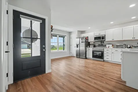 311 East Meuser Drive Paxton IL 60957