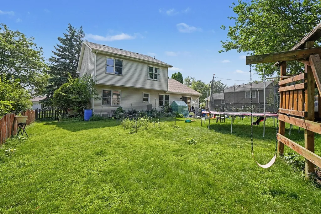 261 Vista Drive Bolingbrook IL 60490
