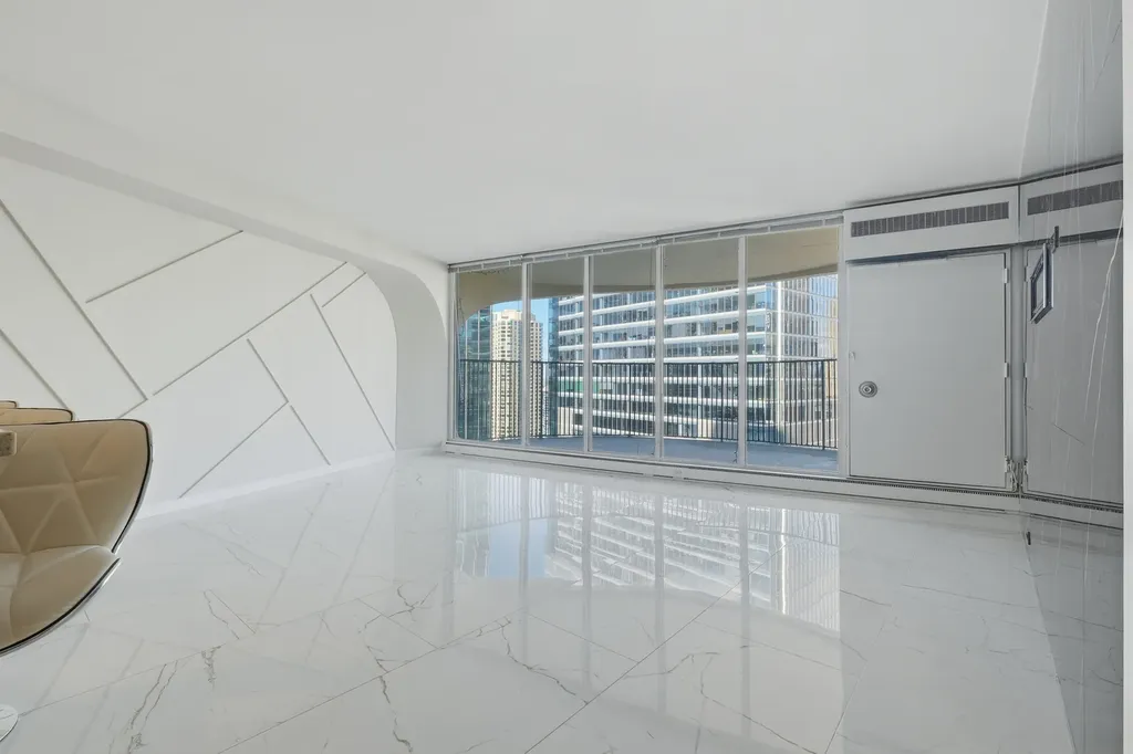 300 North State Street Chicago IL 60654
