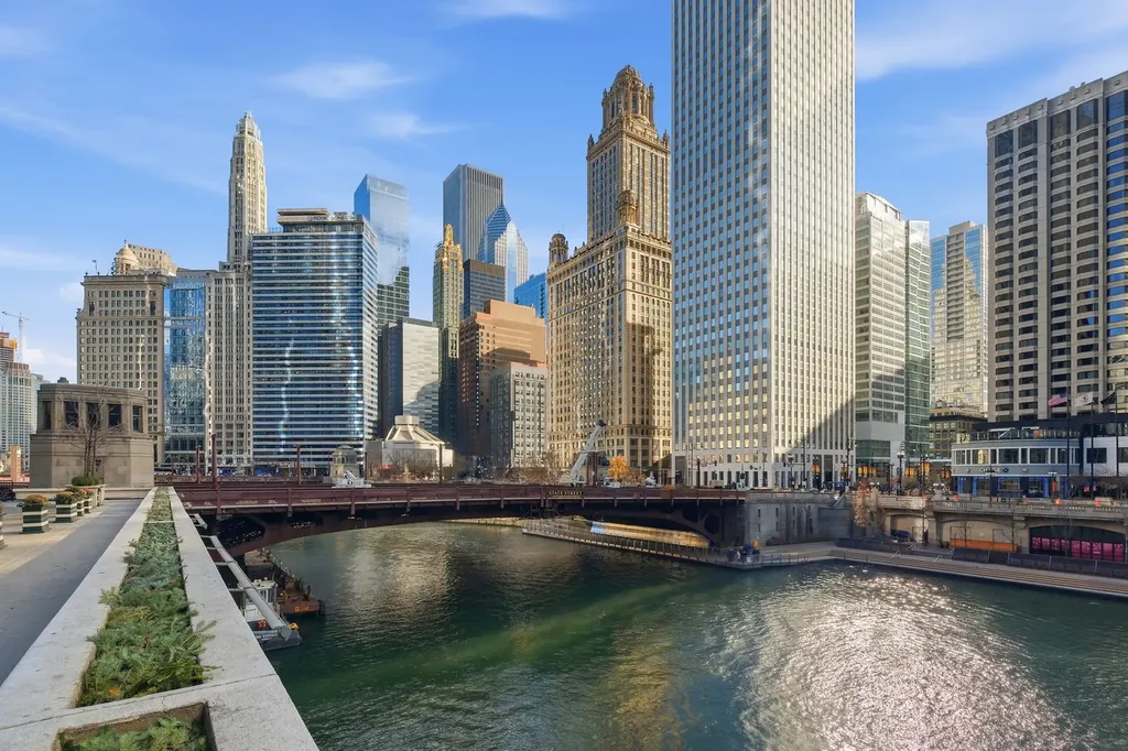 300 North State Street Chicago IL 60654