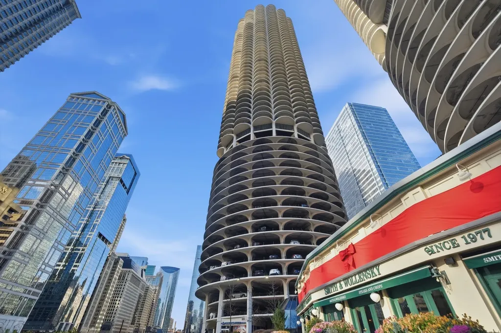 300 North State Street Chicago IL 60654