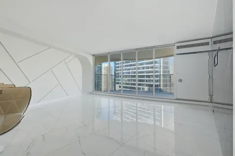 300 North State Street Chicago IL 60654
