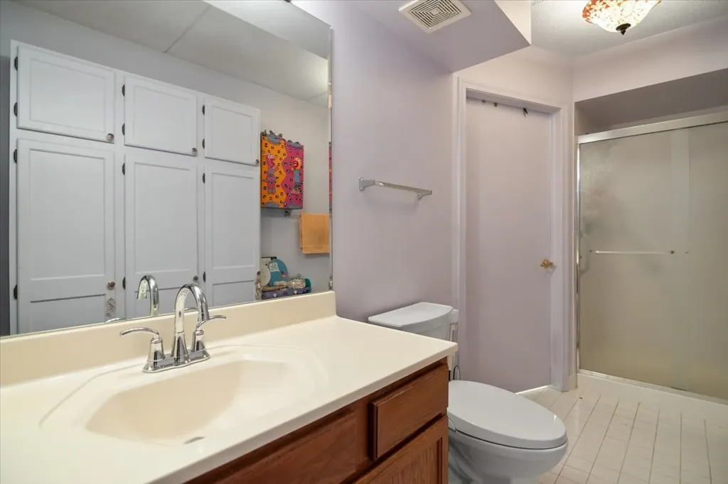 5360 North Lowell Avenue Chicago IL 60630