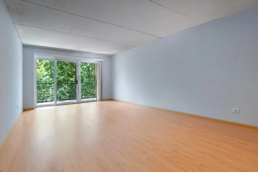 5360 North Lowell Avenue Chicago IL 60630