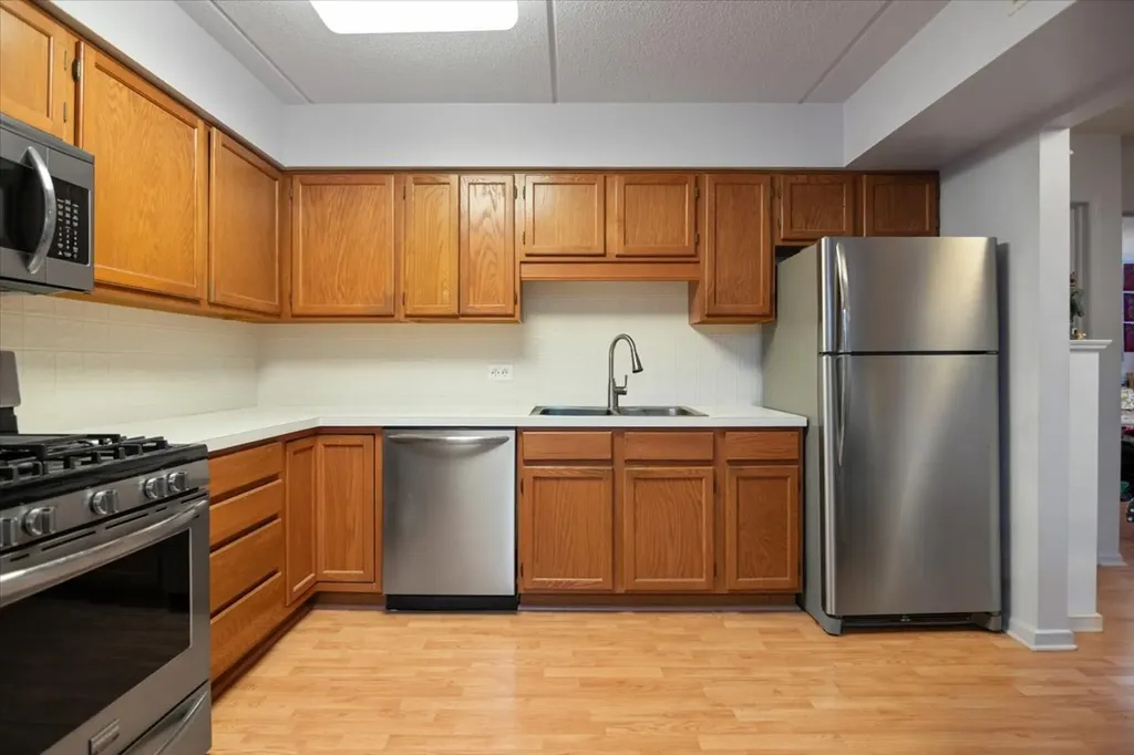 5360 North Lowell Avenue Chicago IL 60630