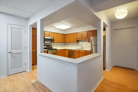 5360 North Lowell Avenue Chicago IL 60630