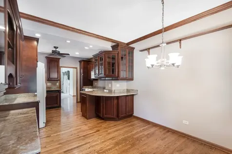 154 Center Street Crystal Lake IL 60014