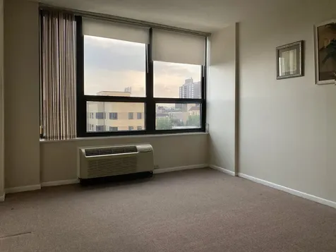 5100 North Marine Drive Chicago IL 60640