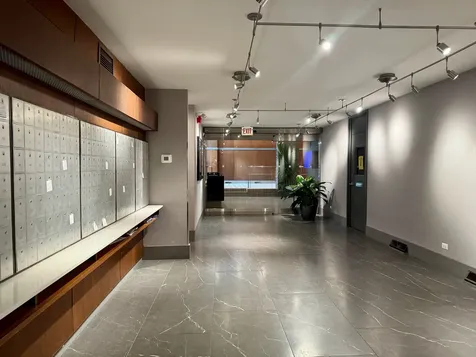 5100 North Marine Drive Chicago IL 60640