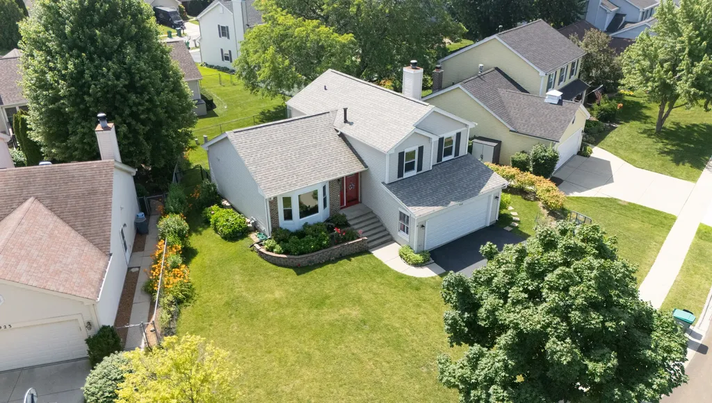 943 Shady Tree Lane Wheeling IL 60090