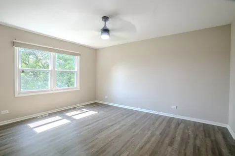 943 Shady Tree Lane Wheeling IL 60090