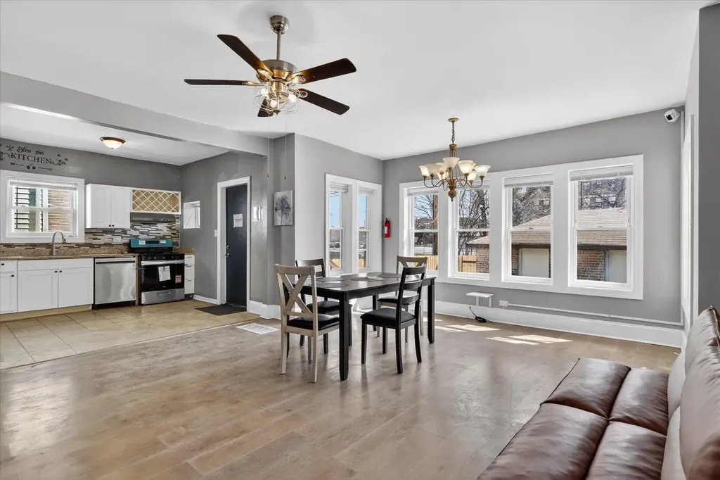 1 East 114th Street Chicago IL 60628