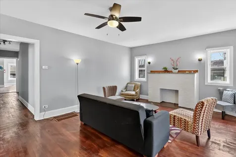 1 East 114th Street Chicago IL 60628