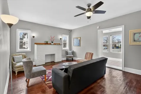 1 East 114th Street Chicago IL 60628