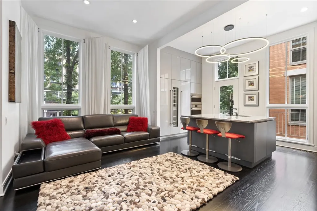 447 North Mcclurg Court Chicago IL 60611