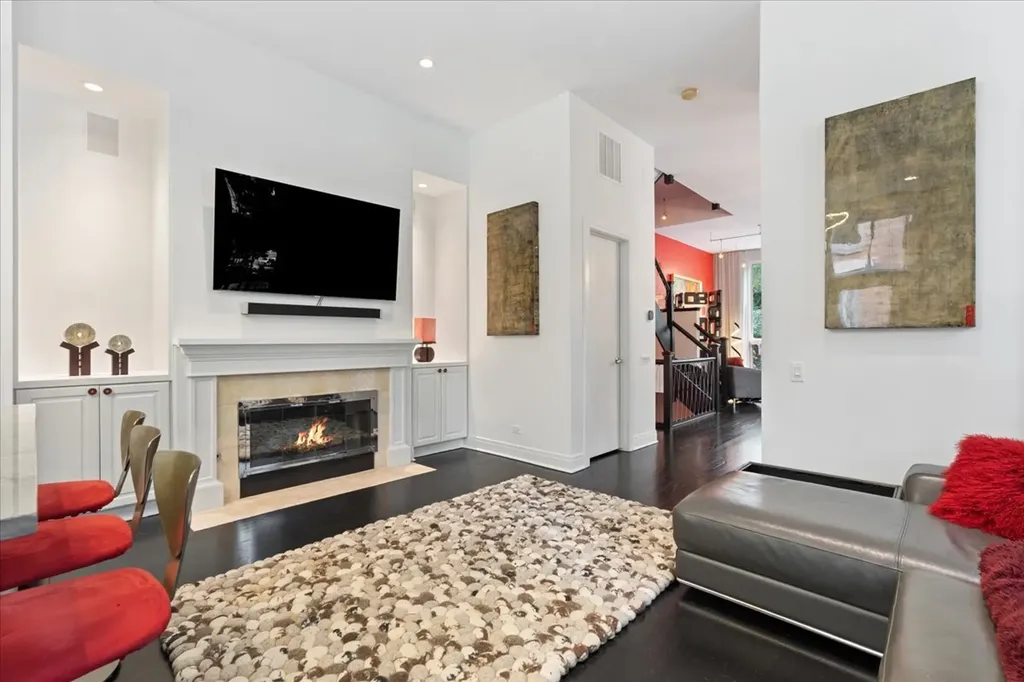 447 North Mcclurg Court Chicago IL 60611