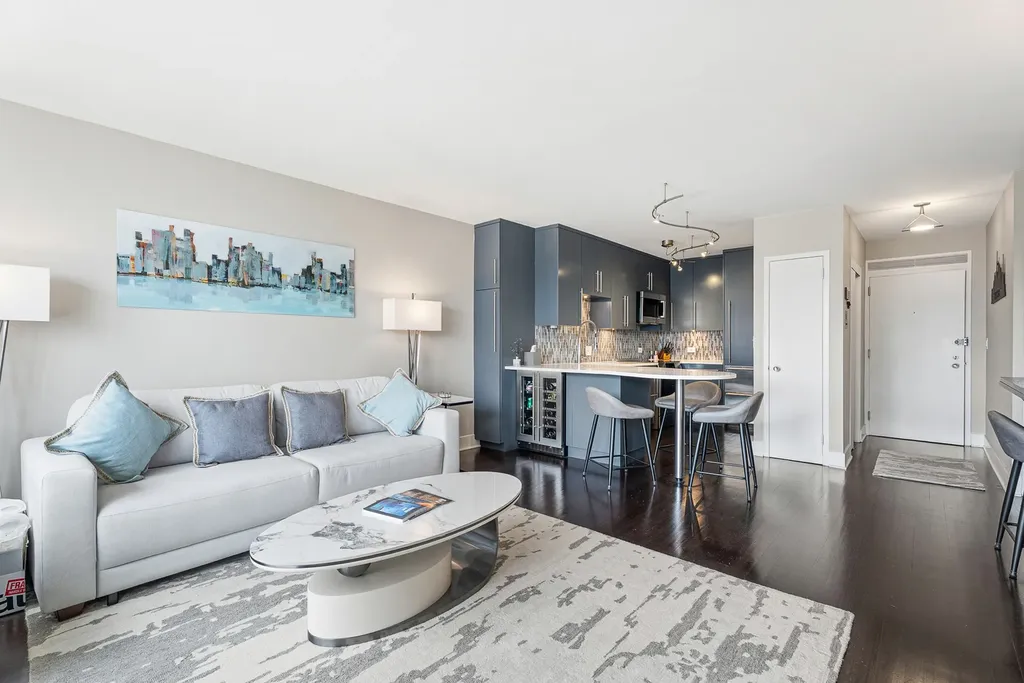 1550 North Lake Shore Drive Chicago IL 60610
