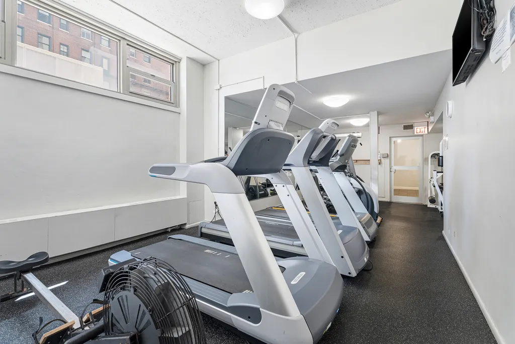 1550 North Lake Shore Drive Chicago IL 60610
