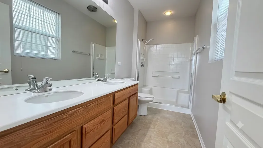 13840 White Oak Road Huntley IL 60142