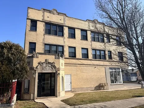 2801 North Keating Avenue Chicago IL 60641