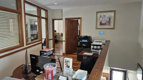 6316 North Lincoln Avenue Chicago IL 60659