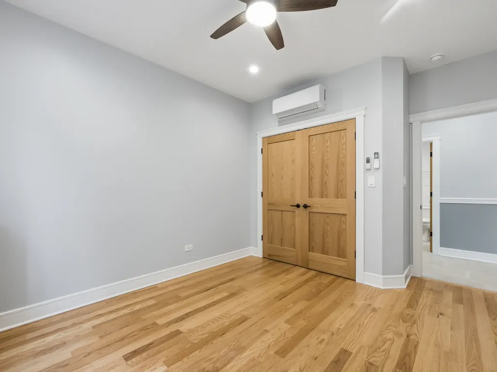 959 East 61st Street Chicago IL 60637