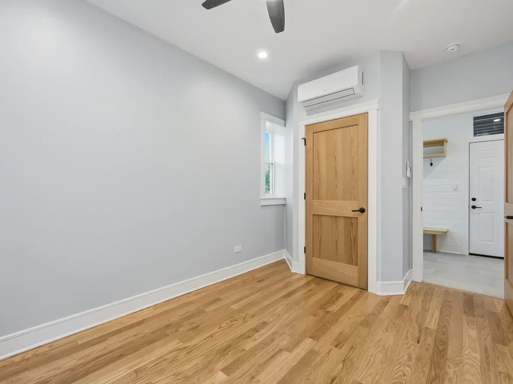 959 East 61st Street Chicago IL 60637
