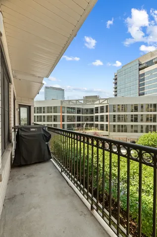 520 North Halsted Street Chicago IL 60642