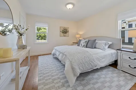 5810 North East Circle Avenue Chicago IL 60631
