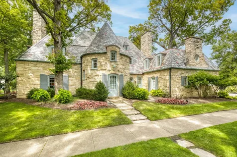 1339 Forest Avenue River Forest IL 60305