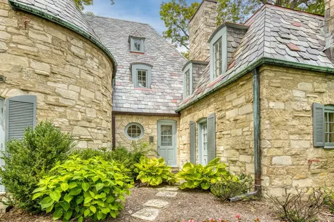 1339 Forest Avenue River Forest IL 60305