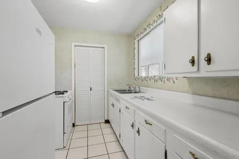 3712 10 Avenue Court Moline IL 61265