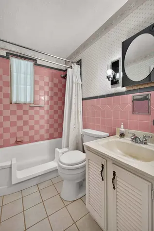 3712 10 Avenue Court Moline IL 61265