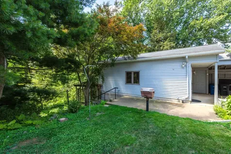 3712 10 Avenue Court Moline IL 61265