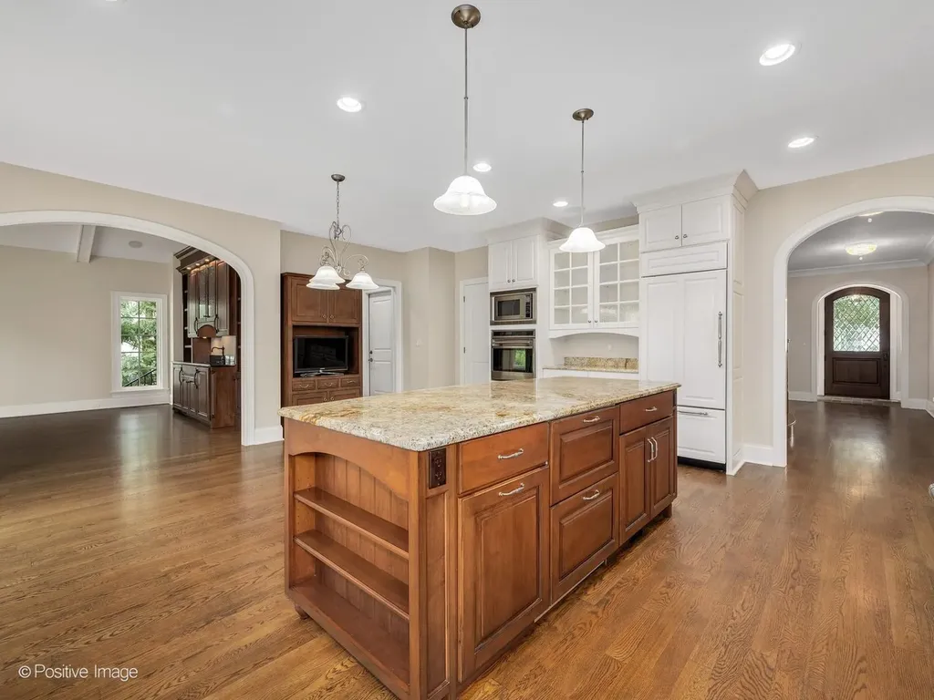 516 North Clay Street Hinsdale IL 60521