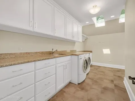 516 North Clay Street Hinsdale IL 60521