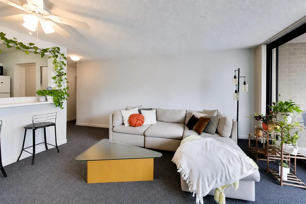 3660 North Lake Shore Drive Chicago IL 60613