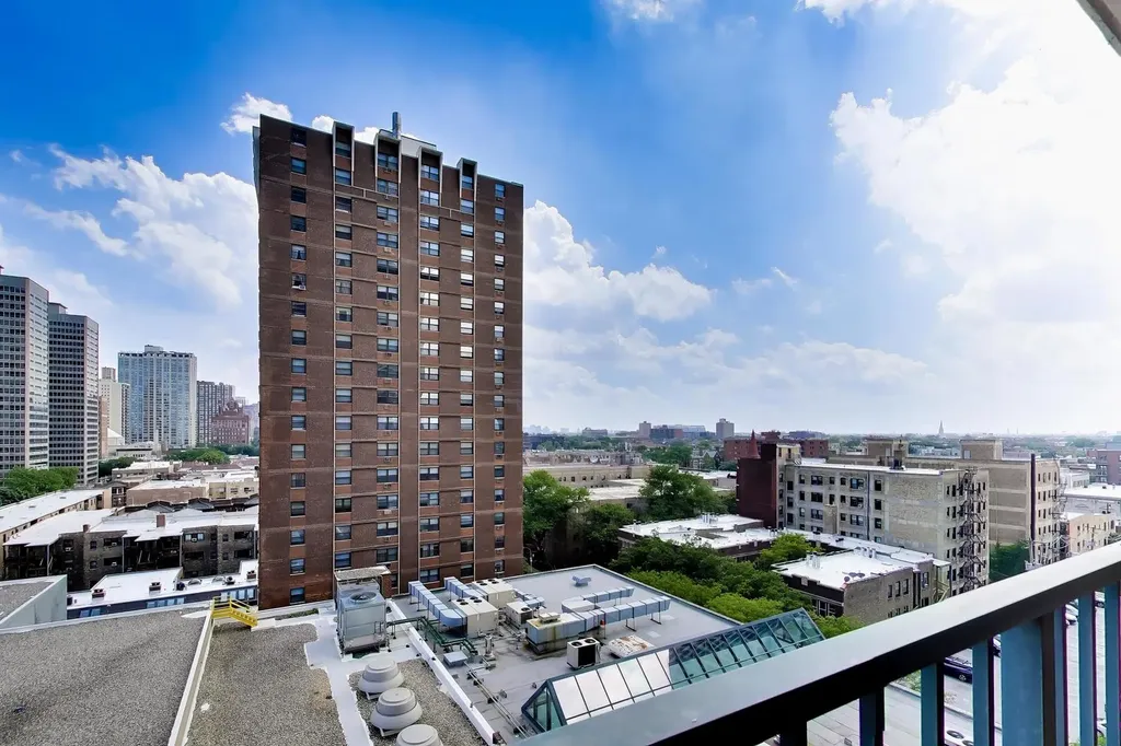 3660 North Lake Shore Drive Chicago IL 60613